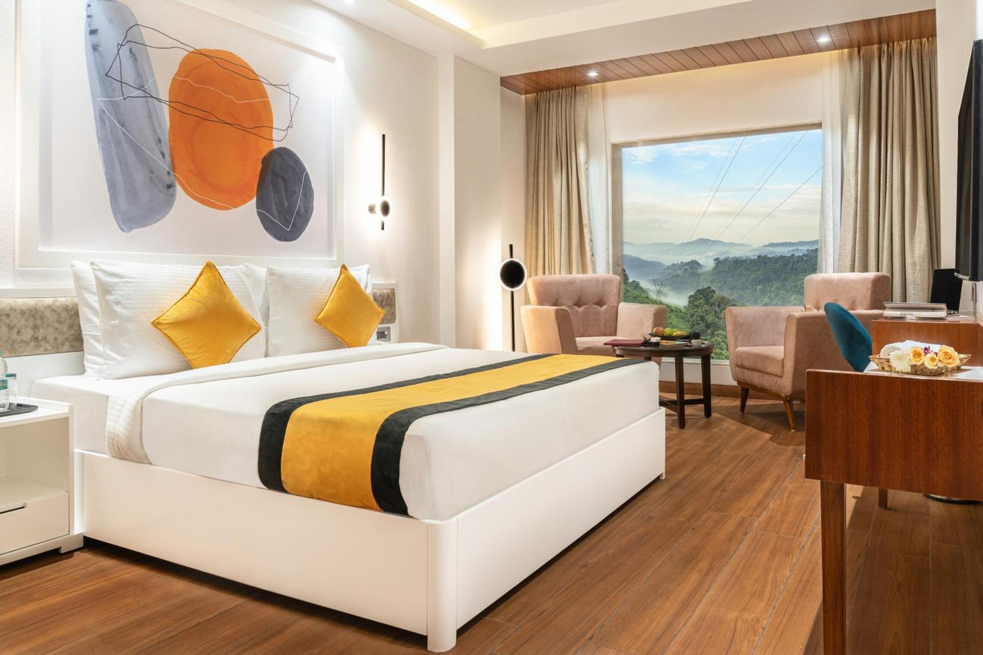 Clarion Hotel Dehradún Kültér fotó
