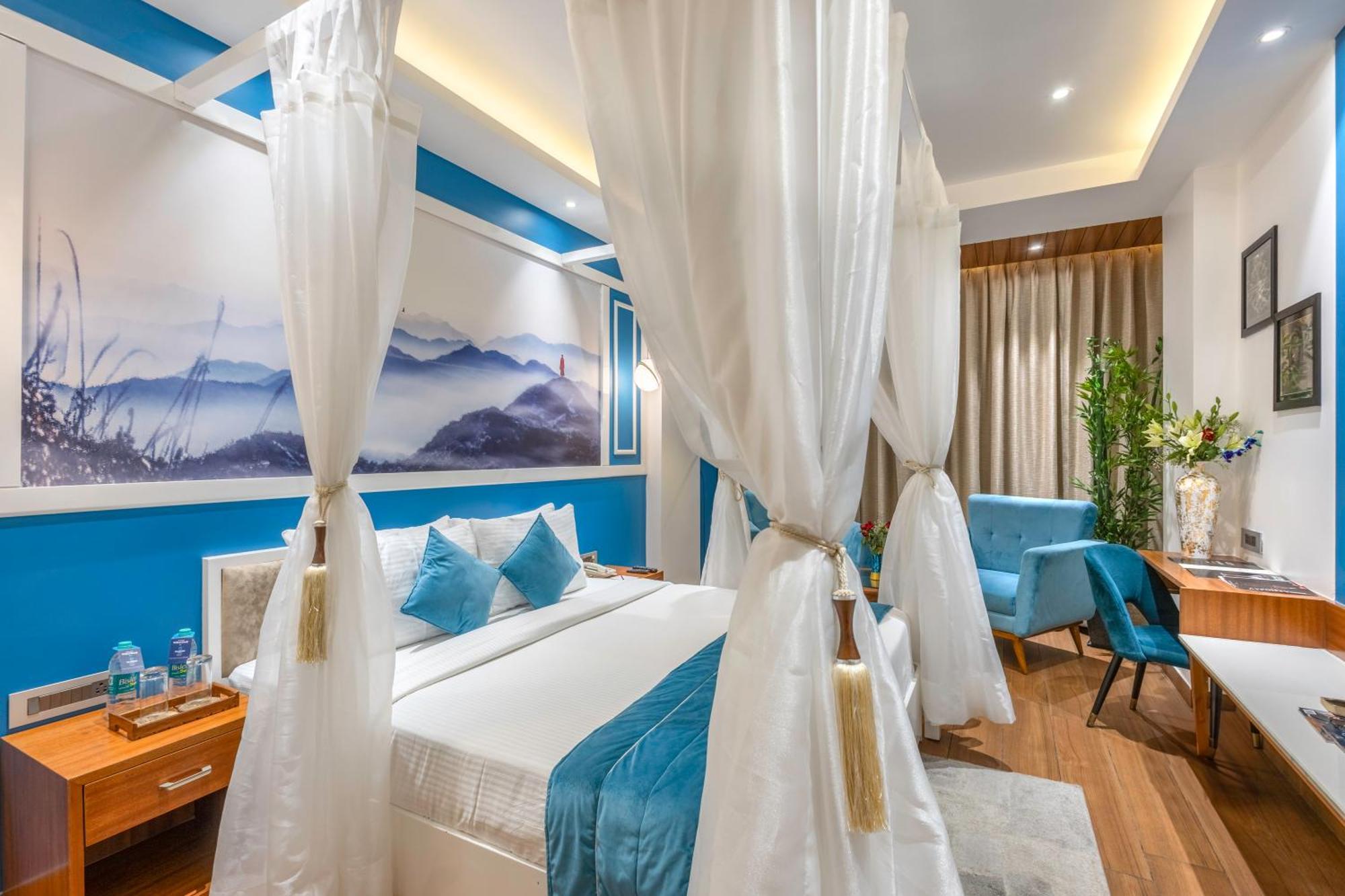 Clarion Hotel Dehradún Kültér fotó